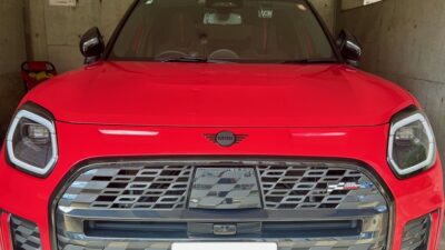 MINI COUNTRYMAN JCW.（ Light Dirt ）